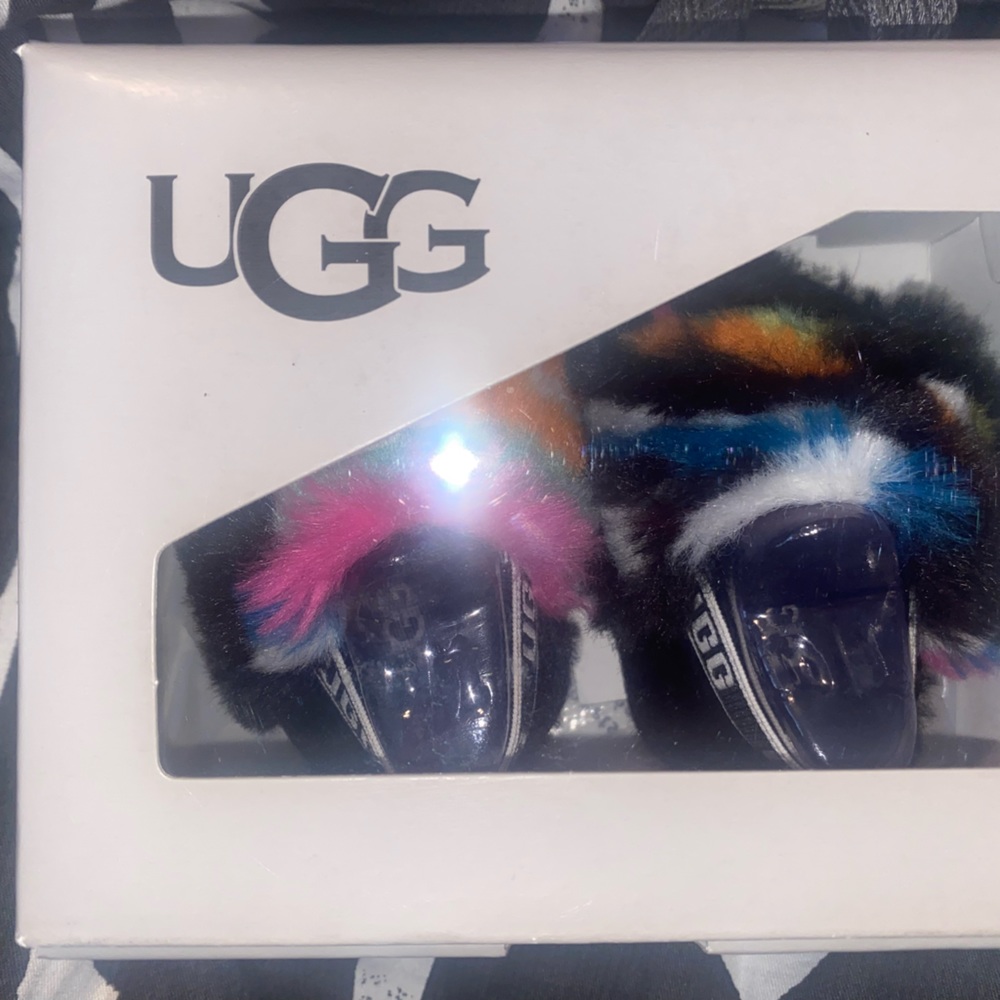 COPY - Infant girl Ugg slides size 0/1